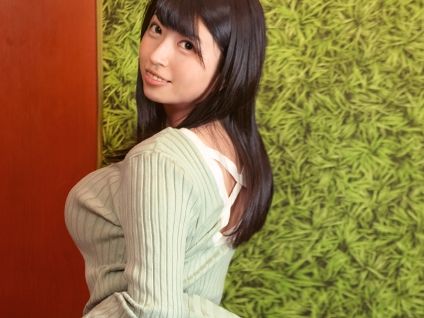 【素人】奥さんがGサイズの乳でやらしすぎますね！美麗な彼女はアダルト作品が好きみたいで男優に激しく抱かれたいみたい！
