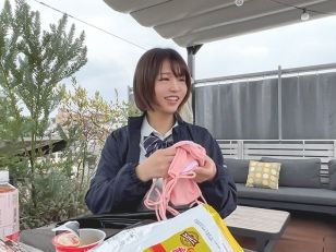 【ショートヘア巨乳JKの制服エッチ】『乳首、敏感なんだよ…』ショートヘアの巨乳女子が制服姿で悶絶！乳首をこりこりされながら、クンニの鬼責めで感じまくり！悶絶イキが止まらないエロ可愛い姿に興奮必至！♡