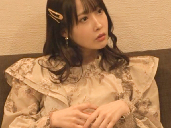 【幼馴染の成長記録】『ダメ…見ちゃ嫌…』スレンダー美女に成長した幼馴染を隠しカメラで盗撮！無防備なフェラから生挿入まで…禁断のセックスをこっそり撮影！