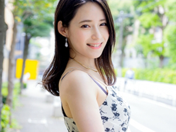 【人妻×NTR】色白美人な人妻さんと激ピストンセックス！クタクタになるまでイカせてザーメン顔面射精！