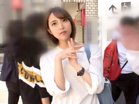 ＜JD×即パコ＞キュート系美少女JDが手マンとクンニでマジ逝き昇天♪照れながらも巨根に悦び喉奥までずっぼり咥え…♡