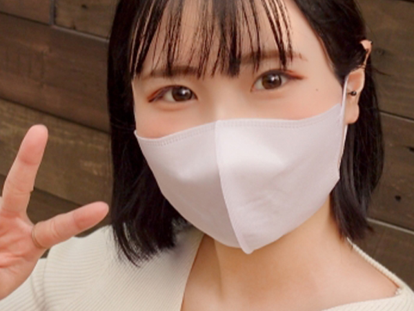 【素人×女子大生】色白で黒髪ショートの短大生のお姉さんが可愛すぎる！マスクをしたままの行為で…！
