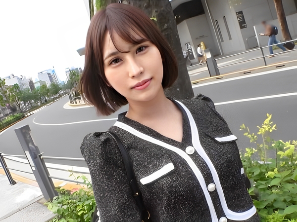 【ドーナツ屋さんの天使】『おいしく食べて♡』SS級美女が上目遣いでフェラチオ！騎乗位で激しく腰振り、チンポを丸呑みするエロ可愛い姿にメロメロ！！