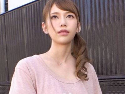 【童貞筆おろし】スレンダー巨乳の若妻が優しく筆おろし♥童貞くんの緊張チンポを包み込み、中出しセックスで絶頂！初体験の快感に悶える奥様と童貞くんの初々しいエロ♡