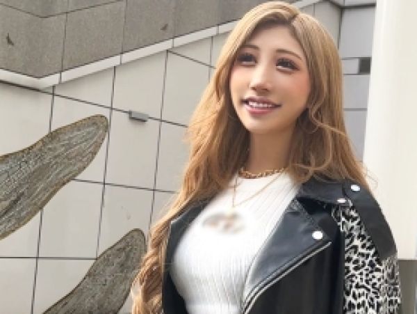 【高身長デカギャルのドMプレイ】『もっと激しくして…』180cm金髪ギャルがじゅぽじゅぽフェラで肉棒をガチガチに！敏感マンコに激ピス挿入で連続イキしまくり！デカい身体が悶える姿がエロすぎる！♡