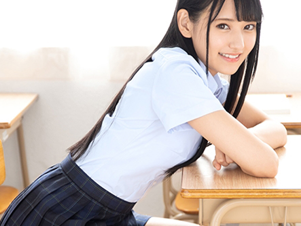 【黒髪JKの教室エッチ】『先生、やめて…』清楚な女子校生が教室でオッパイ揉まれ、硬いチンポをフェラ！制服姿で生ハメされ、顔面にザーメンぶっかけられちゃう♥