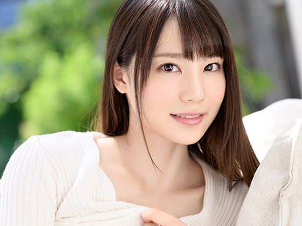 【年下ボーイ狩り】超美人お姉さんが年下男子をエスコート！甘い声で誘惑し、ザーメンが枯れるまで搾り取る！お姉さんの色気に翻弄され、年下ボーイはメロメロ！