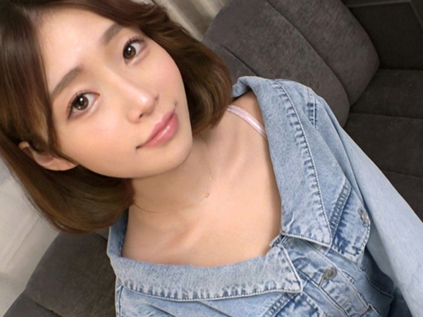 【JDナンパ】バイト帰りの細身激カワ女子大生をゲット！オッサンが敏感な乳首をコネくり回し、生チ○ポで突いて突いて突きまくる！ウブなJDが乱れまくる姿は必見！