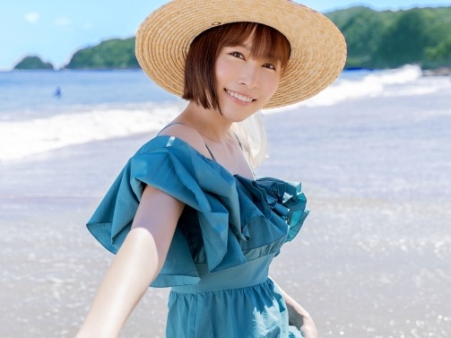 【巨乳彼女との甘い生活】美巨乳の恋人とラブラブSEX！乳輪周りを焦らされ、連続ピストンでメス声を漏らす敏感ボディ！彼氏に激しく突かれ、感じまくる姿がたまらない！♥