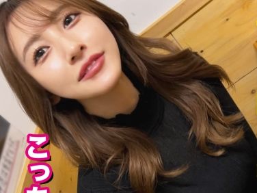 【同級生人妻との禁断の再会】『ダメ…でも気持ちいい…』久しぶりに会った巨乳人妻をホテルに誘い、妖艶なエロボディに我慢できず、激しく突きまくって奥までたっぷりぶちまける！！