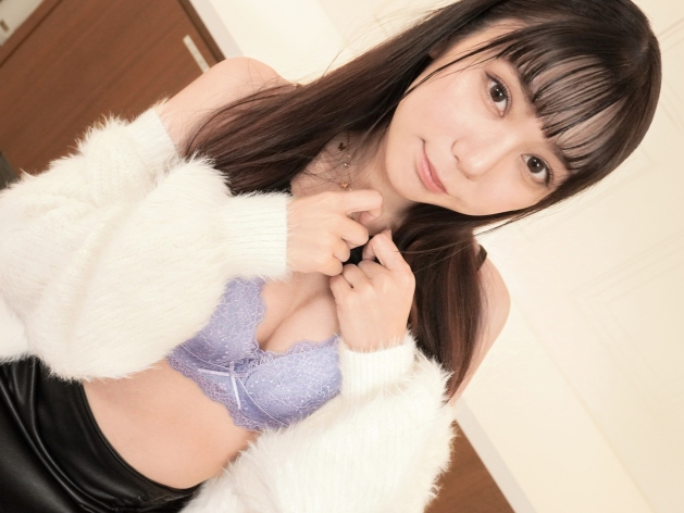 【スレンダー美少女の濡れ濡れパンツに興奮】『ダメ…見ないで…』無邪気な笑顔の裏に隠された、じっとり湿ったアソコに即挿入！敏感ボディを激しく責めまくる！！♡