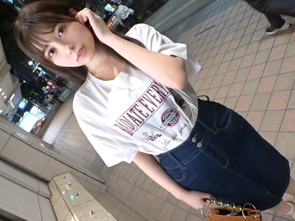 【押しに弱いお姉さん】『もう…ダメ…』激カワお姉さんが口説かれちゃってパコパコ♡後ろから激しく突かれて甘い声で喘ぎまくり！連続イキでトロトロに♡