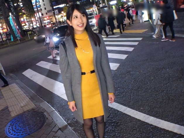 【素人ナンパ】100点満点の顔と肉体を持つ美人コンパニオン！濃密フェラからパンスト破って後背位ピストン♡