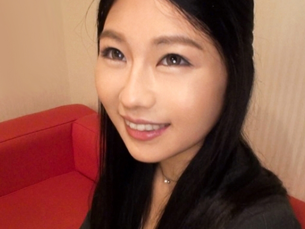 【黒髪OLの絶頂エビ反り】『もうダメ…イッちゃう…』清楚系美人OLが激ピストンで快感爆発！ロングヘアを振り乱し、エビ反りアクメで悶絶する姿がエロすぎる♡