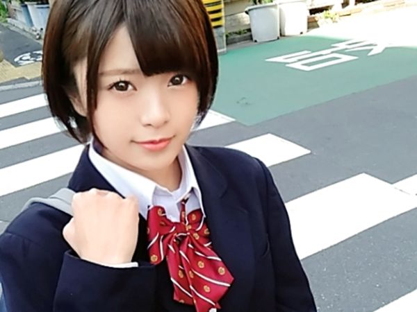 【純粋無垢なちっぱいJKの初々しいSEX】『やだ…そんなに激しく…』経験人数一人の制服美少女が大人チンポでピチピチボディを激しく突きまくられ！！貧乳の敏感ボディが快感に震える種付けプレイ！！♡