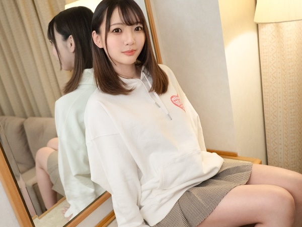 【ナンパ成功！ド変態娘と即ハメ】『車内でしちゃう？』素人娘がタクシー内で発情！ホテルでは生チ○ポに夢中♡制服の下はエッチなカラダで、生ファックが止まらない！