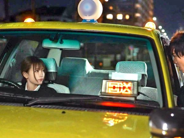 【猫系スレンダーお姉さんの甘々同棲】『もう…仕方ないな…』美人タクシードライバーがしつこいナンパ男に根負け！甘い同棲生活で恋人同士みたいなラブラブエッチに溺れる！♡