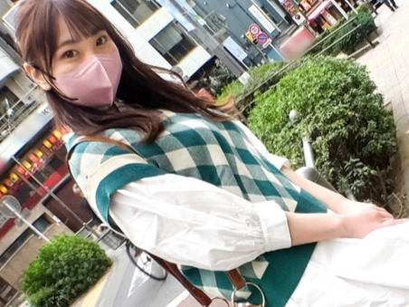 【敏感美乳娘の恥じらい噴水】『やだ、出ちゃう…』キュートな美乳ちゃんがおマ●コ刺激され、びちゃびちゃ潮吹き!ぐちょ濡れアソコにチ●ポ挿入され、感じまくりで乱れまくる!♡