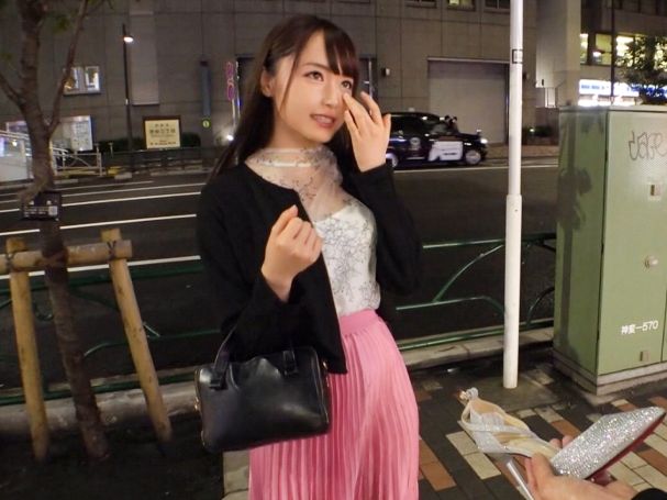 【黒髪美人の淫乱覚醒】『もっと奥まで…』スレンダー美女がチンポに夢中!おまんこ全開の体位で激ピストンされ、感じまくるエロすぎるセックス♡